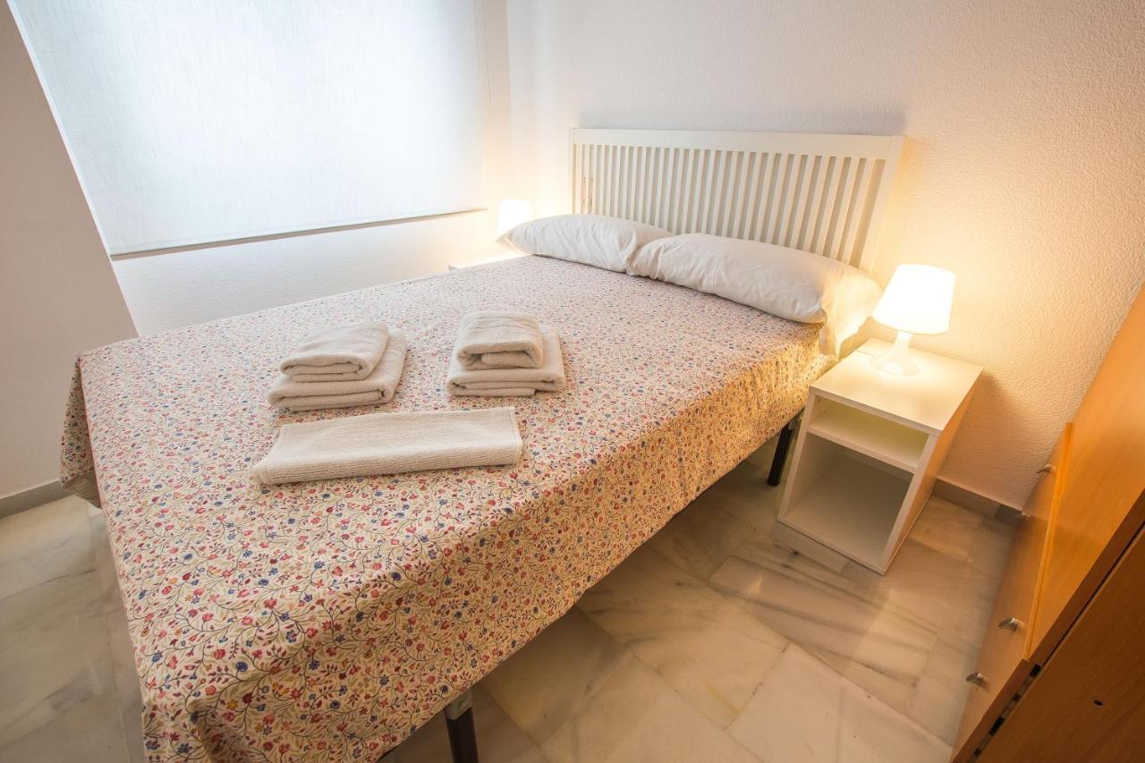 Ibericabeds Rejas Basic Appartamento Granada Esterno foto