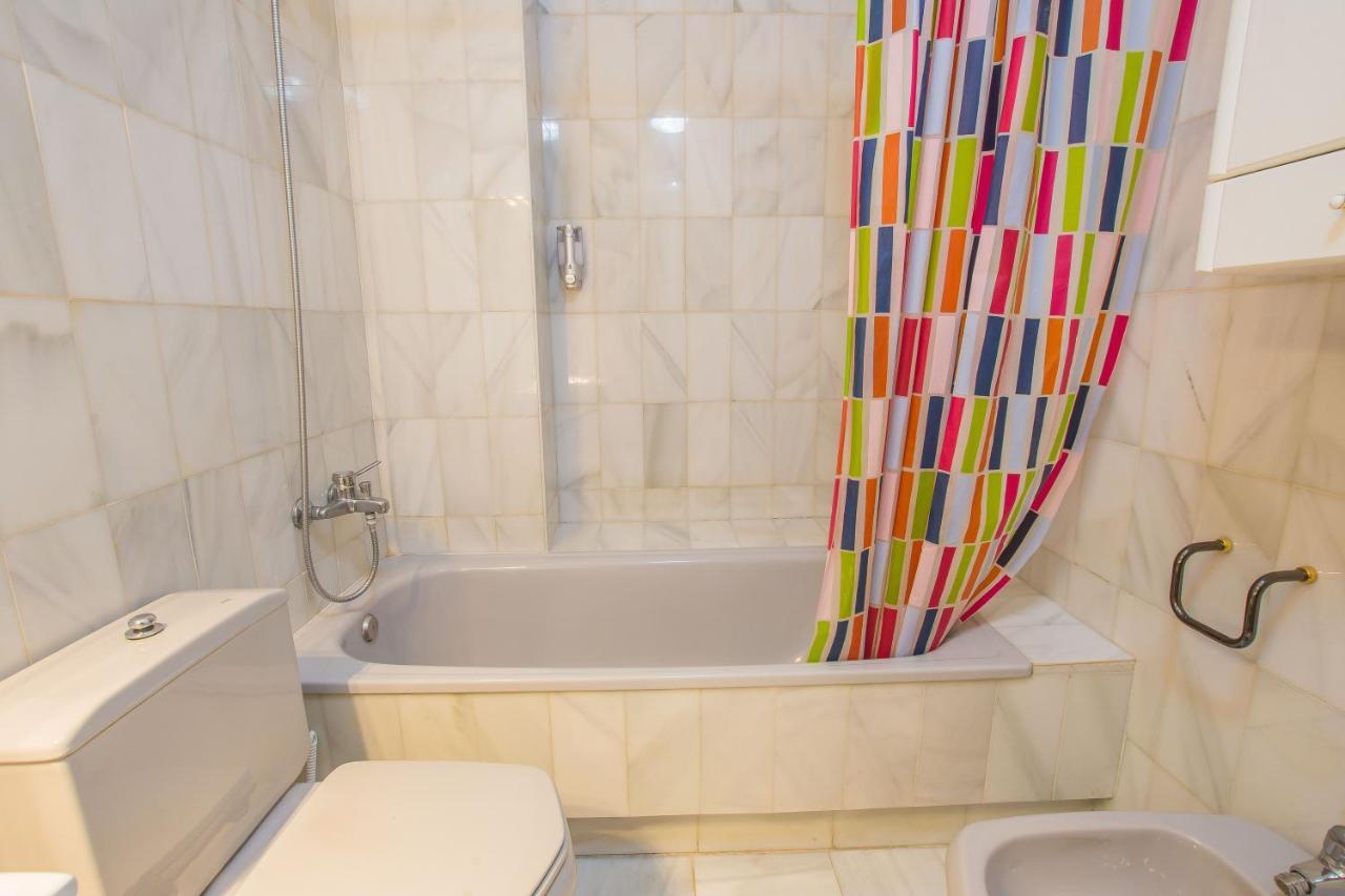 Ibericabeds Rejas Basic Appartamento Granada Esterno foto