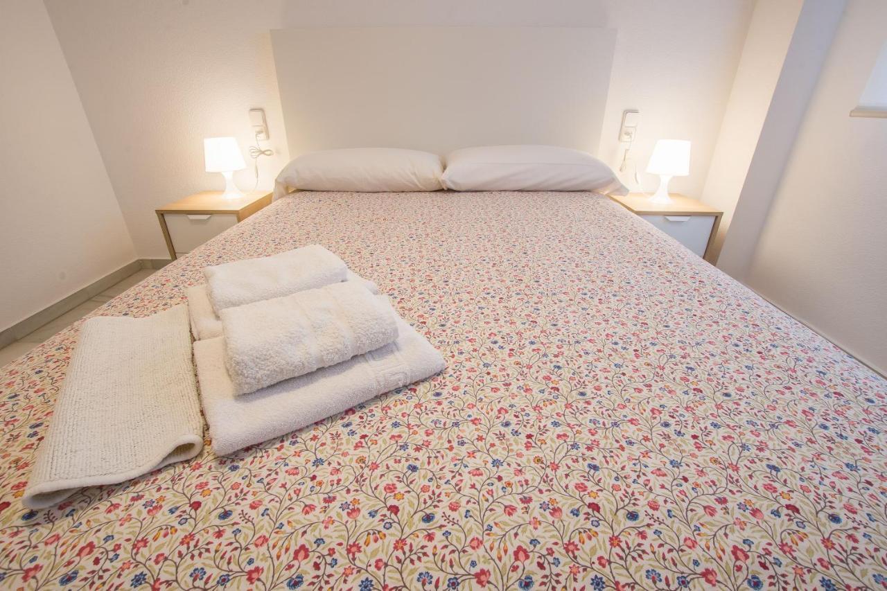 Ibericabeds Rejas Basic Appartamento Granada Esterno foto