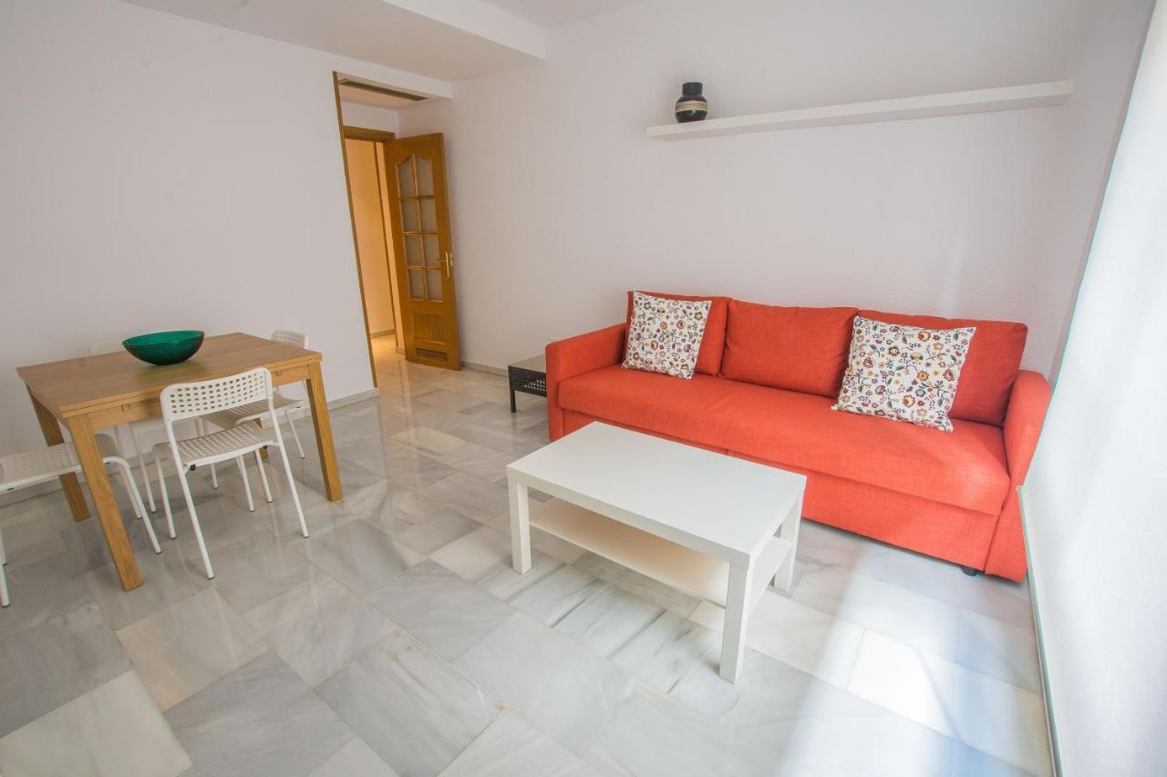 Ibericabeds Rejas Basic Appartamento Granada Esterno foto